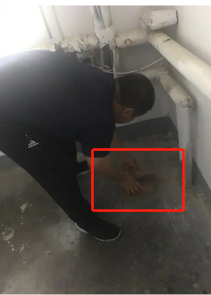 楼道异物检测